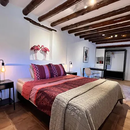 Casa vacanze Zayas Whole Estate *